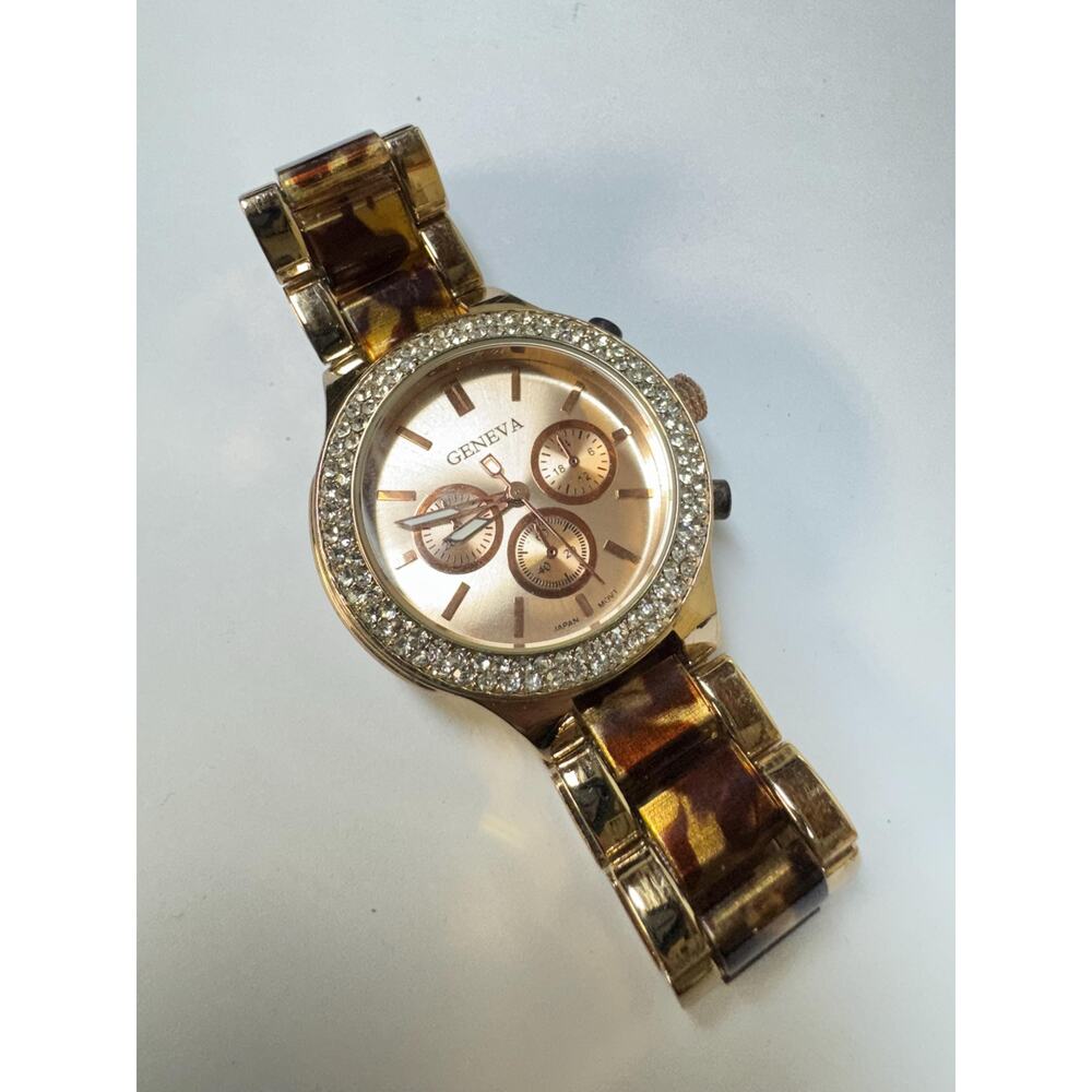 Ladies GENEVA Watch Rhinestone Dead Battery - Picture 4 of 8